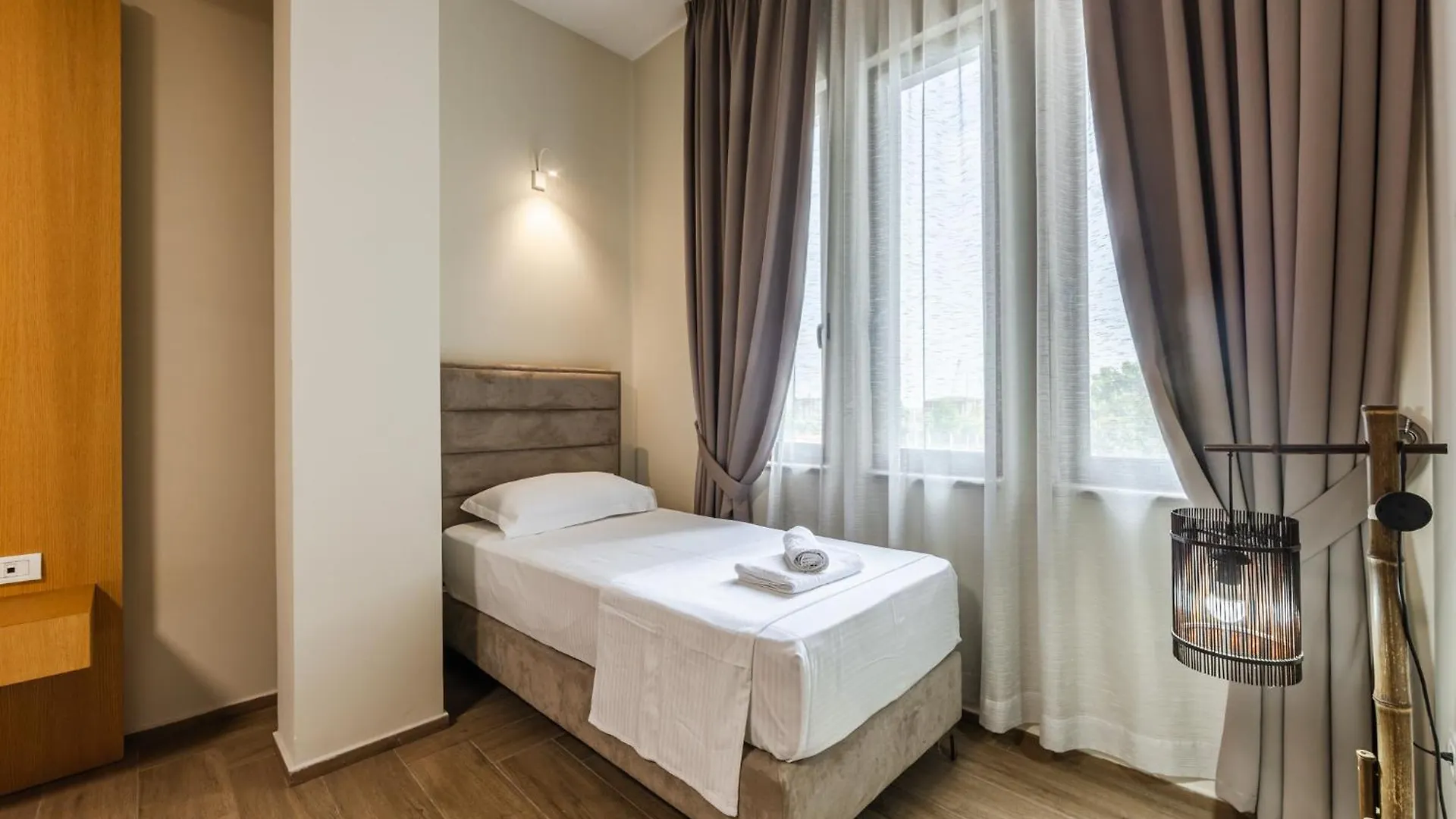 Antik Hotel Durrës